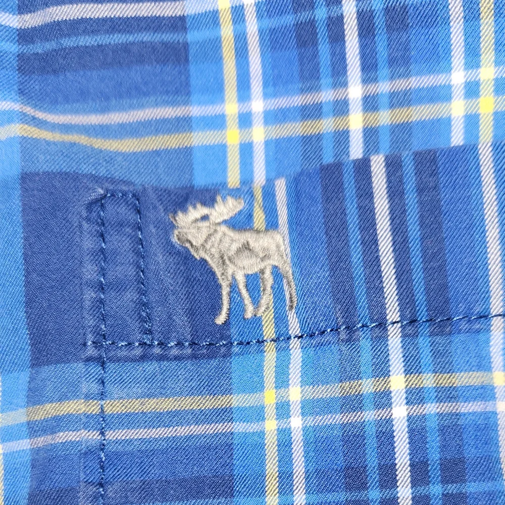 Abercrombie & Fitch Blue Plaid Casual Long Sleeve Button Down Shirt Size Large - Picture 6 of 10